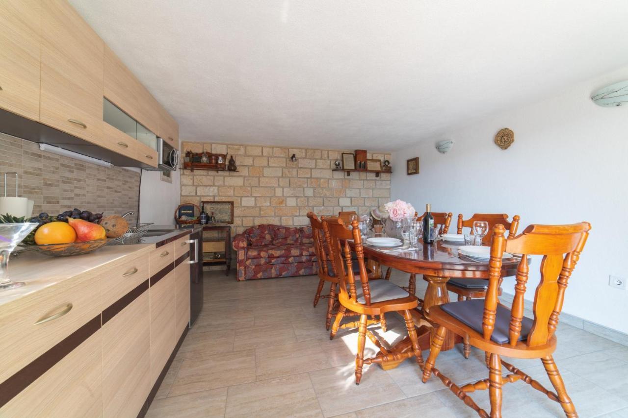 Holiday Home Sego With Private Pool Veliki Brocanac Номер фото