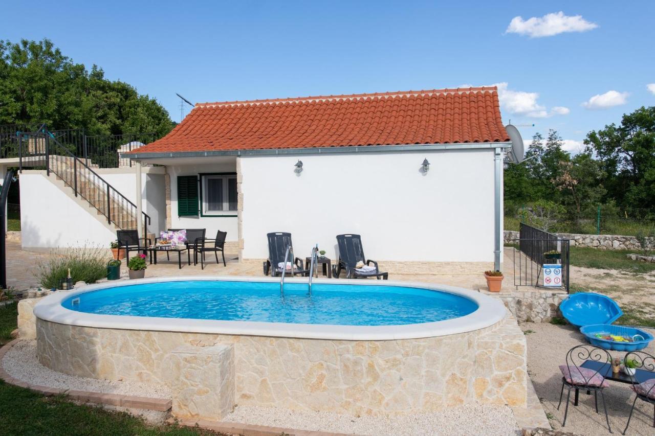 Holiday Home Sego With Private Pool Veliki Brocanac Экстерьер фото