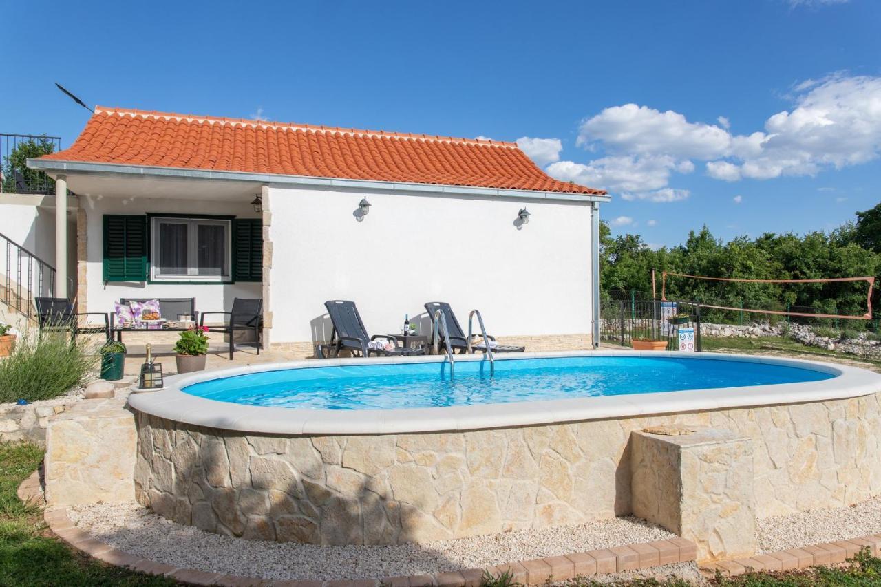Holiday Home Sego With Private Pool Veliki Brocanac Экстерьер фото